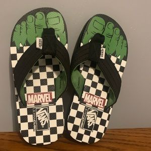 Vans Marvel Hulk Boys flip flops, size 11